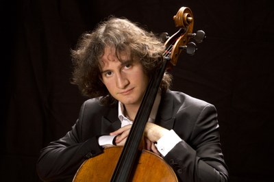 Liav Kerbel@Paul Coerten Liav Kerbel@Paul Coerten