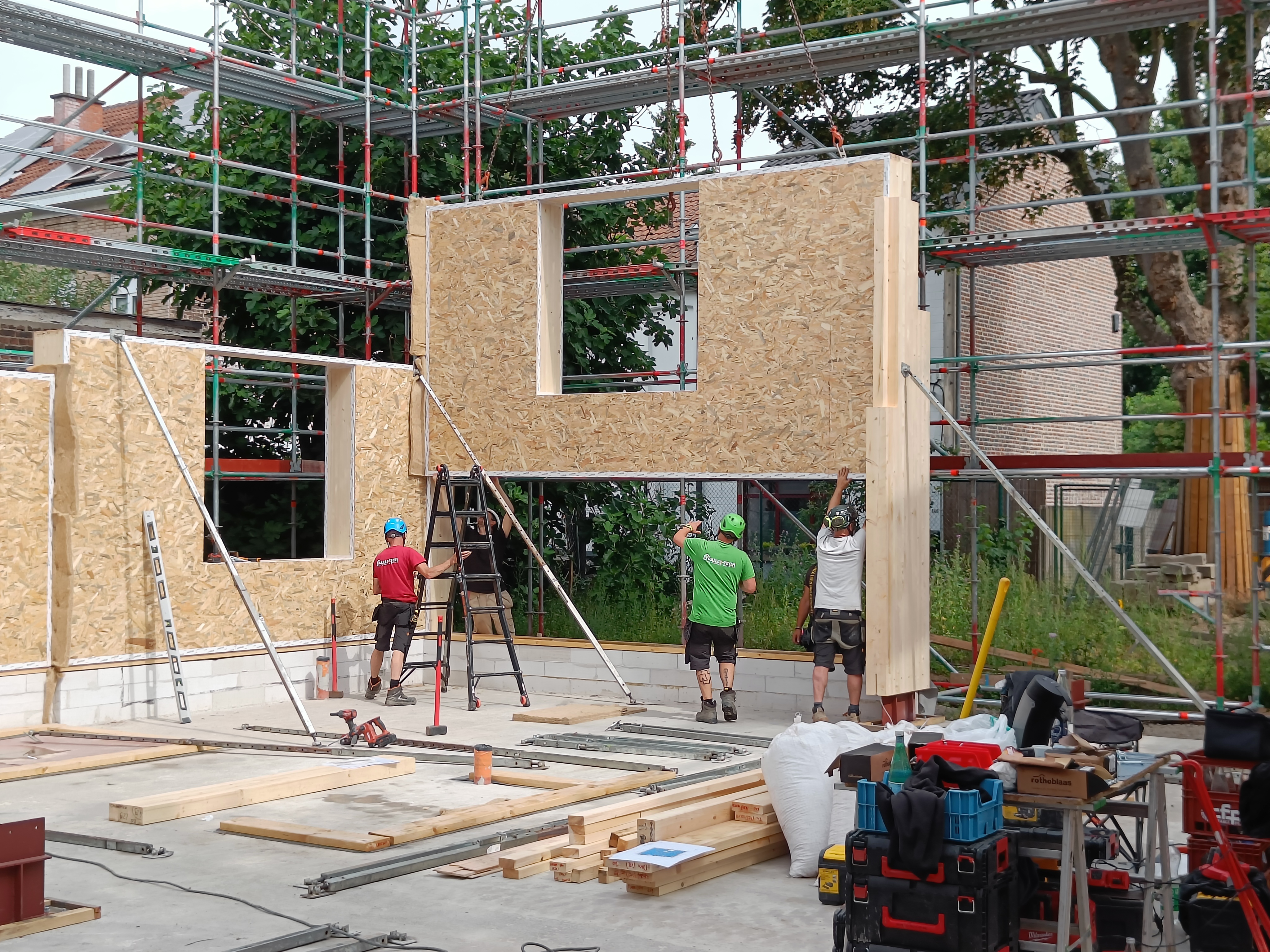 Pose des murs de le 2e maison de quartier Esseghem : un bâtiment écologique et exemplaire